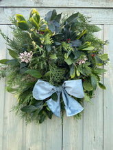 Load image into Gallery viewer, Large Duck Egg Bow Natural Wreath
